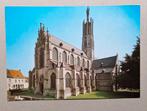 Hulst - St. Willibrordusbasiliek, Verzamelen, Ansichtkaarten | Nederland, Ophalen of Verzenden, 1980 tot heden, Ongelopen, Zeeland