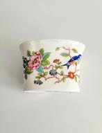 Aynsley England bakje potje schaaltje met bloem en vogel, Ophalen of Verzenden, Overige stijlen, Porselein, Schaal of Schalen