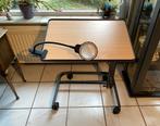 Verrijdbaare leestafel / eettafel / laptoptafel, Ophalen, Zo goed als nieuw