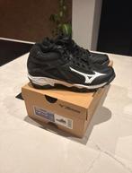 Mizuno korfbal schoenen mt 37, Ophalen of Verzenden, Zo goed als nieuw, Schoenen