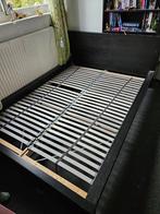 Twee persoons bed, Huis en Inrichting, Slaapkamer | Bedden, Ophalen, Gebruikt, Bruin, Tweepersoons