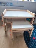 Kinder bureau en kruk in zeer goede staat!, Kinderen en Baby's, Kinderkamer | Tafels en Stoelen, Ophalen, Zo goed als nieuw, Tafel(s)