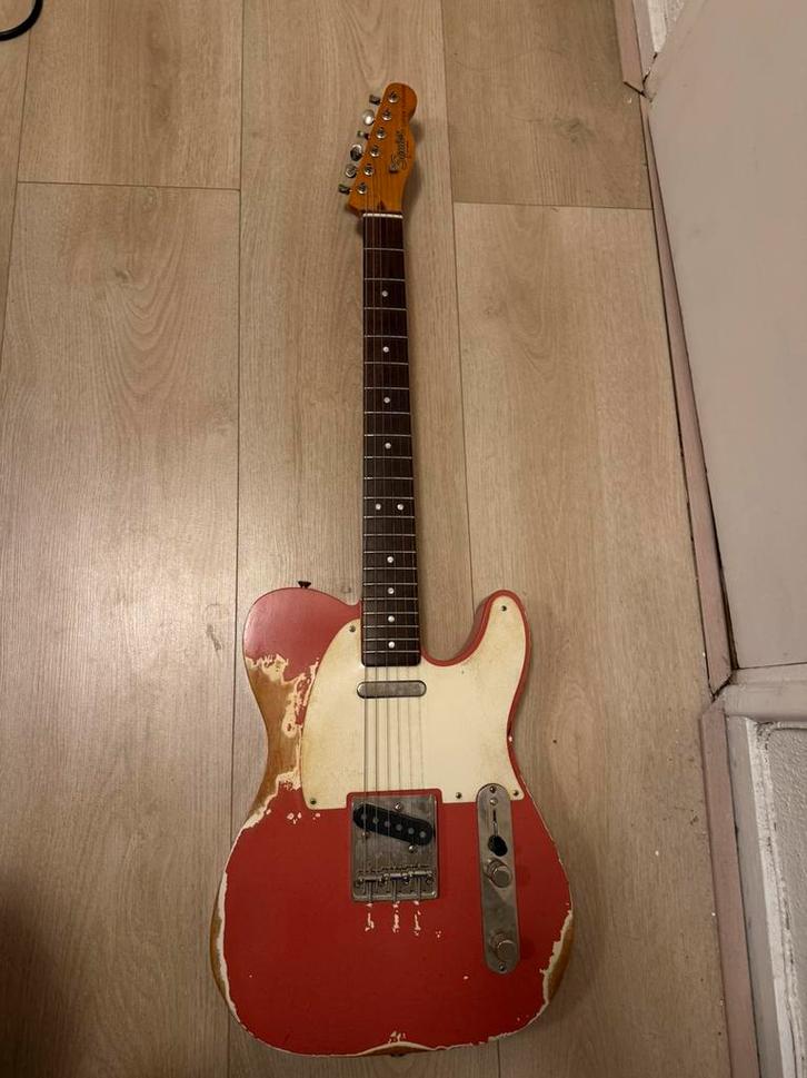 Fender squier telecaster relic, Muziek en Instrumenten, Snaarinstrumenten | Gitaren | Elektrisch, Zo goed als nieuw, Solid body