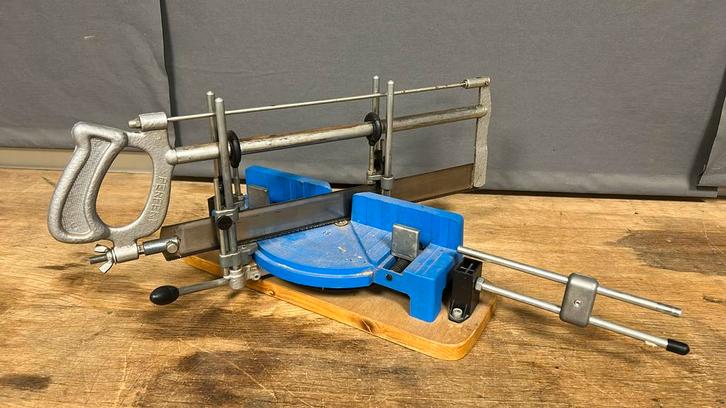 Verstek zaag., Doe-het-zelf en Verbouw, Gereedschap | Handgereedschap, Zo goed als nieuw, Ophalen of Verzenden