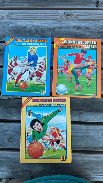 3 voetbalstrips:Rob van de Rovers + Wondersloffen van Sjakie beschikbaar voor biedingen