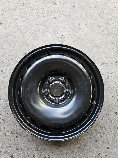 Nissan (40300-6UA7A) — 17 inch  4T ET30, Auto diversen, Overige Auto diversen, Ophalen