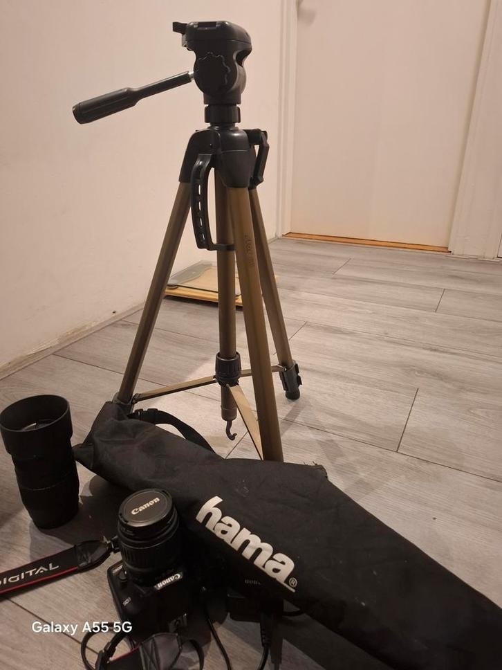 Canon EOS 1000D met accessoires, Audio, Tv en Foto, Fotocamera's Digitaal, Gebruikt, Spiegelreflex, Canon, Minder dan 4 keer, Ophalen