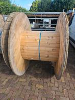 Haspel, sta tafel, tuintafel, Ophalen, Zo goed als nieuw, Rond, Hout