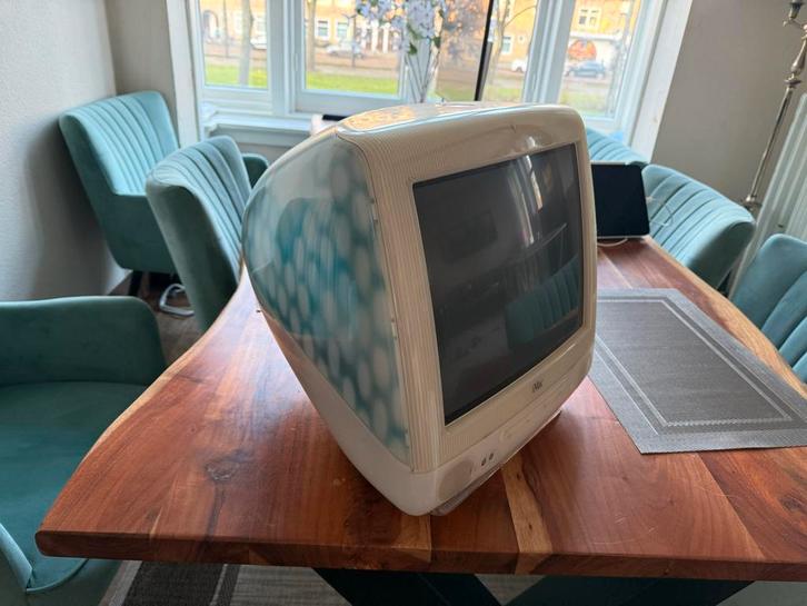 Vintage iMac G3 Blue Dalmatian (zeldzaam), Computers en Software, Apple Desktops, Gebruikt, iMac, HDD, Minder dan 2 Ghz, Minder dan 4 GB