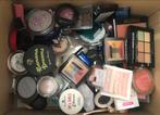 Diverse make-up producten 300 stuks (doosvol), Gehele gezicht, Make-up, Zo goed als nieuw, Verzenden