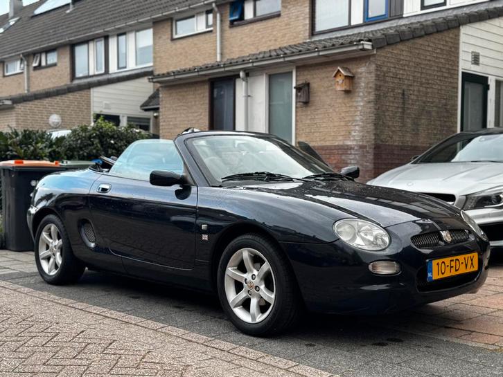 MG F 1.8 VVC - 145PK!! - APK 09-26 - LEES BESCHRIJVING!, Auto's, MG, Bedrijf, Bluetooth, Centrale vergrendeling, Sportpakket, Benzine