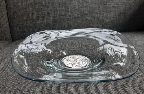 schaal glas Corry Ammerlaan - Helpende hand Artihove, Huis en Inrichting, Woonaccessoires | Schalen en Manden, Schaal, Rond, Glas