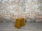 Naughtone pinch stool geel bij TheReSales, Minder dan 50 cm, Minder dan 50 cm, Ophalen of Verzenden, Zo goed als nieuw