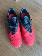 Nike phantom voetbalschoen maat 41, Maat XS of kleiner, Ophalen, Gebruikt, Schoenen