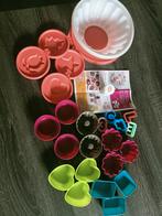 Bak benodigheden. Inc kleurstof pink en green, Ophalen of Verzenden, Zo goed als nieuw, Bakvorm