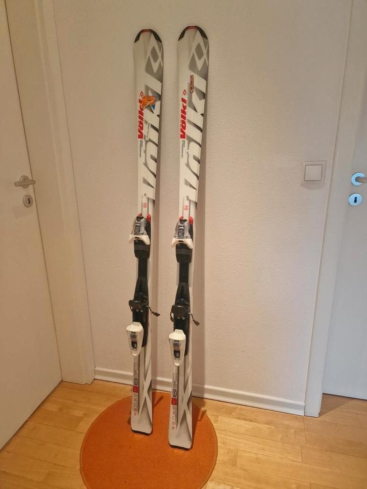 Völkl Senso R1, Ski's 161cm, Sport en Fitness, Skiën en Langlaufen, Gebruikt, Ski's, Skiën, Overige merken, Carve, 160 tot 180 cm