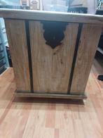 Houten Kist Kast met IJzeren Details, Overige houtsoorten, Rustiek, 25 tot 50 cm, Gebruikt