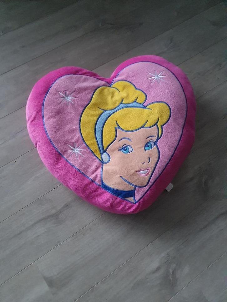 Te koop, Disney kussen van Assepoester, NIEUW, Verzamelen, Disney, Nieuw, Overige typen, Assepoester of Belle, Ophalen