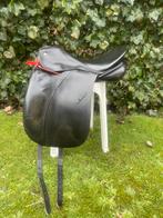 Hannover passier 17,5 small dressuur zadel, Dieren en Toebehoren, Paarden en Pony's | Zadels, Ophalen of Verzenden, Gebruikt, Dressuur
