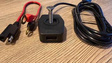 Quad Lock USB lader motor beschikbaar voor biedingen