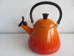 Le Creuset Kone fluitketel oranjerood 1,6L, Ophalen of Verzenden, Zo goed als nieuw