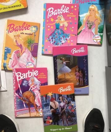 Barbie boeken 6 stuks  beschikbaar voor biedingen