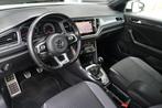 Volkswagen T-Roc 1.5 TSI R-Line 150PK Navi Led Cam Pdc Beats, Voorwielaandrijving, Zwart, 4 cilinders, 150 pk