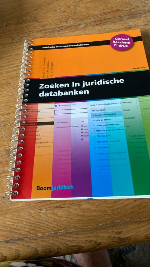 Zoeken in juridische databanken. 7e druk, Boeken, Studieboeken en Cursussen, Zo goed als nieuw, Ophalen