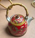 Chinese theepot met zeef en bamboe hengsel, Gebruikt, Keramiek, Overige typen, Ophalen of Verzenden