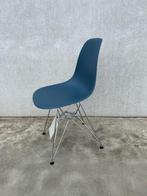 Vitra Eames DSR stoelen, ongebruikt, 9x, Huis en Inrichting, Stoelen, Design, Nieuw, Verzenden, Blauw