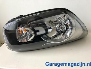 Koplamp origineel rechts 921021Y011 Kia Picanto II (TA) beschikbaar voor biedingen