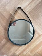 Prachtige ronde hangspiegel met leren band, Minder dan 50 cm, Rond, Ophalen of Verzenden, Zo goed als nieuw