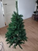 ZGAN deze mooie kunstkerstboom 120 cm hoog voor 25 euro, Diversen, Kerst, Ophalen, Zo goed als nieuw