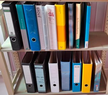 GRATIS afhalen. 17 verschillende ordners en mappen beschikbaar voor biedingen