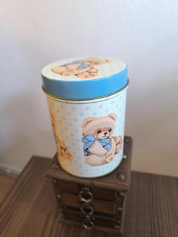 Romantic Bears vintage blik – schattige opbergdoos beschikbaar voor biedingen