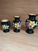 Vintage Vazen Set Bloemmotief Zwart Oranje Handgeschilderd 3, Antiek en Kunst, Antiek | Vazen, Ophalen of Verzenden
