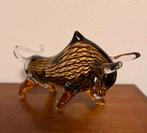 Stier van glas., Ophalen