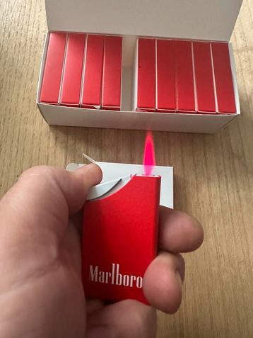 Marlboro aanstekers beschikbaar voor biedingen