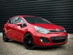Kia Rio 1.2 CVVT 5-DEURS LEDER|AIRCO|CRUISE|PDC|LED, Auto's, Kia, Gebruikt, 4 cilinders, Bedrijf, Handgeschakeld