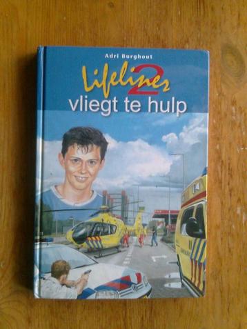 Lifeliner 2 vliegt te hulp, door Adri Burghout beschikbaar voor biedingen