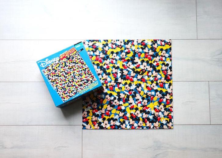 Mickey Mouse 's Werelds Moeilijkste Dubbelzijdige Puzzel, Hobby en Vrije tijd, Denksport en Puzzels, Zo goed als nieuw, Legpuzzel