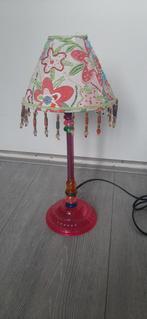 Roze kunsstof tafel of nachtkast lamp staand, Ophalen, Gebruikt, Kunststof, Minder dan 50 cm