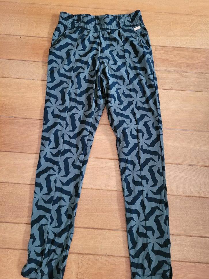 AIME travel stof broek pantalon maat S 36 zgan, Kleding | Dames, Broeken en Pantalons, Zo goed als nieuw, Maat 36 (S), Groen, Lang