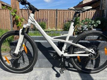 mountainbike mercedes benz beschikbaar voor biedingen