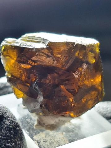 SFALERIET KRISTAL, JAPAN! beschikbaar voor biedingen