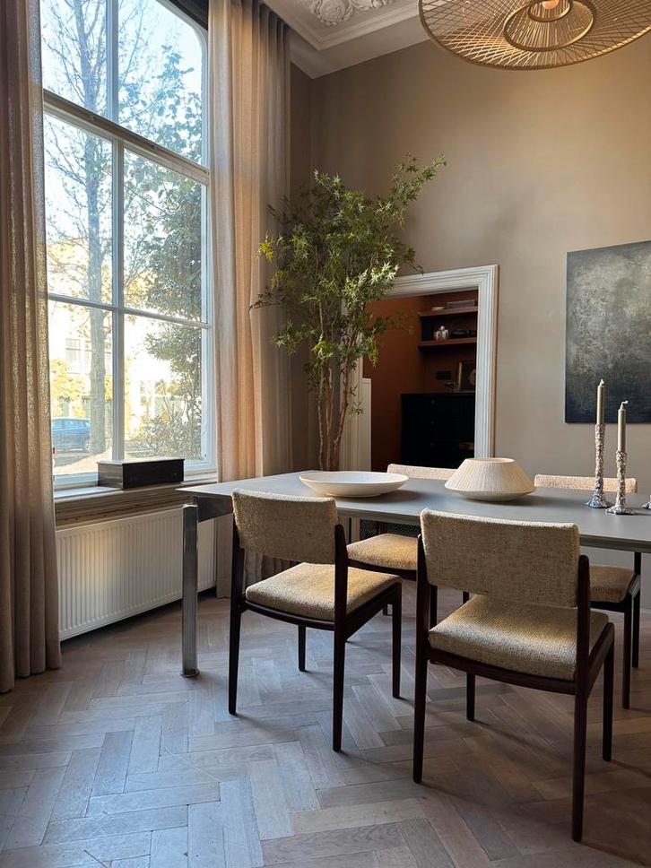 4 zeldzame vintage Thonet stoelen 641p, design jaren 60 70, Huis en Inrichting, Stoelen, Gebruikt, Vier, Hout, Stof, Overige kleuren