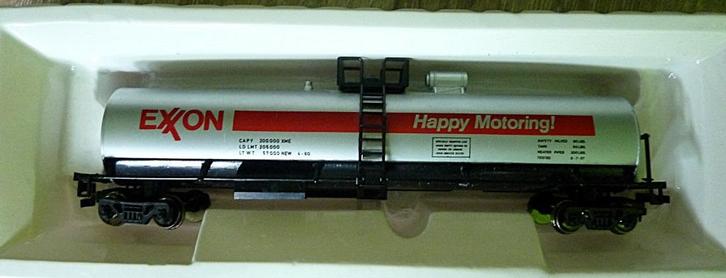 Mooie lange 50" Amerikaanse tankwagon in H0, Hobby en Vrije tijd, Modeltreinen | H0, Gebruikt, Wagon, Gelijkstroom of Wisselstroom