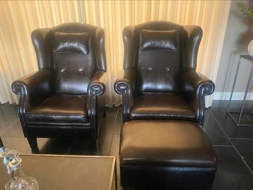 2 Zwarte Schapenleren Oor fauteuils + Hocker“Lounge Atelier” beschikbaar voor biedingen