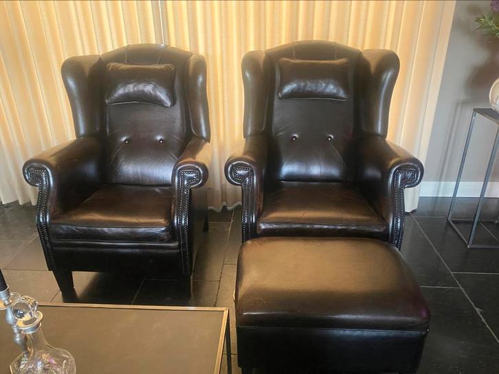 2 Zwarte Schapenleren Oor fauteuils + Hocker“Lounge Atelier”, Huis en Inrichting, Fauteuils, Zo goed als nieuw, Leer, 50 tot 75 cm