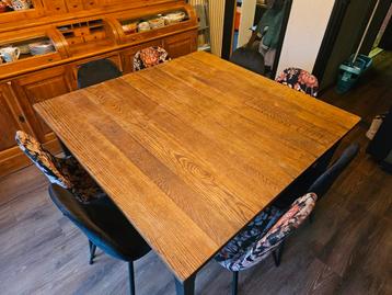 Vierkante eettafel massief eiken tafel vierkant verlengbaar beschikbaar voor biedingen